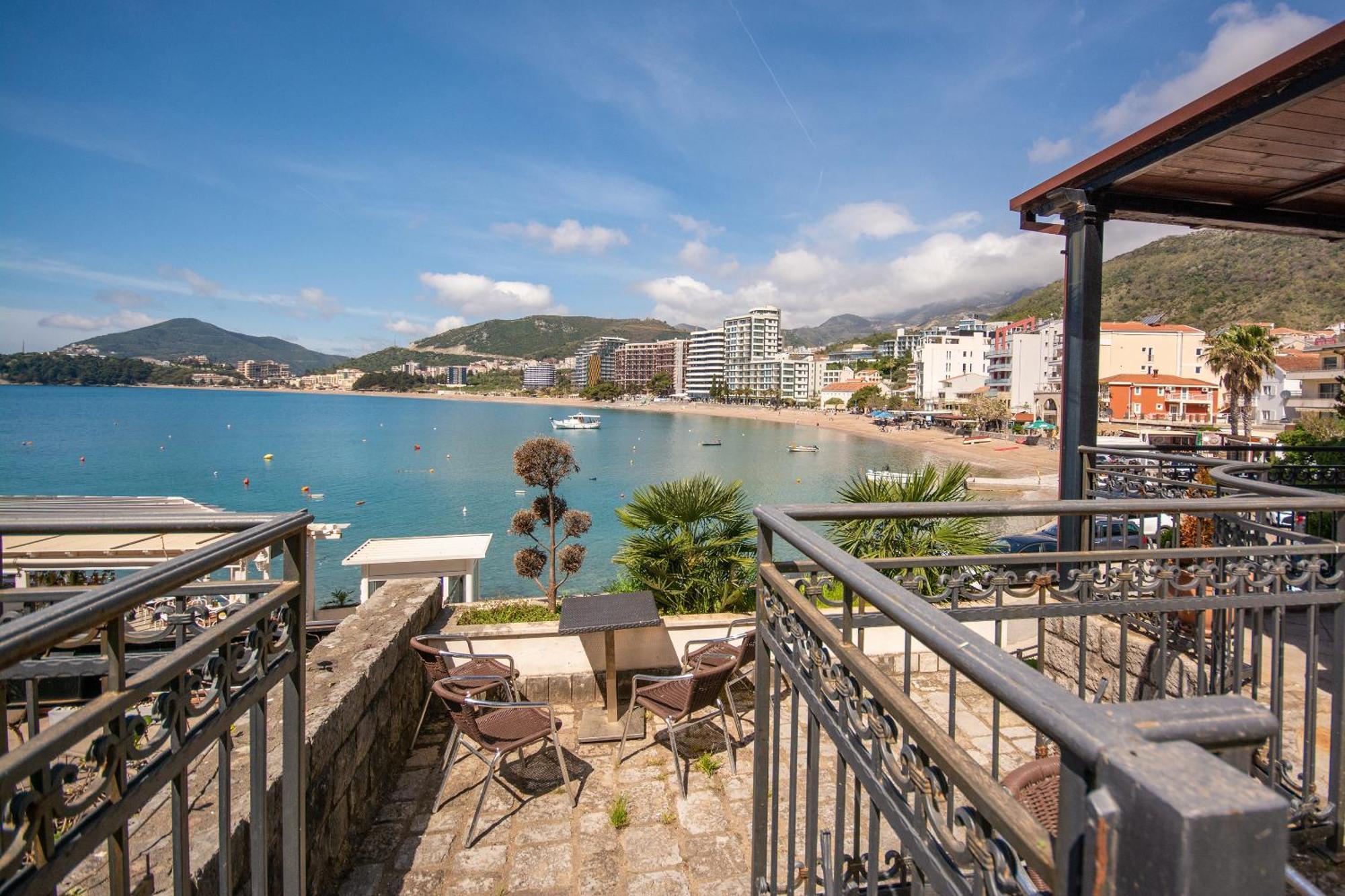 Sea Pearl Apartments Rafailovici Kültér fotó